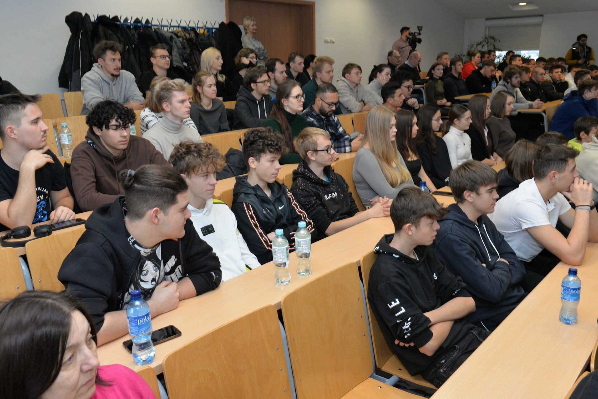 dsc_7050_resize-1.jpg