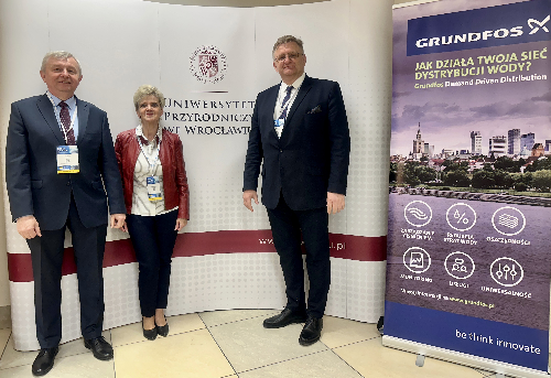 Prof. dr hab. inż. Maria Włodarczyk-Makuła na konferencji Nova Woda - I Ogólnopolska Konferencja Samorządowych Praktyków.