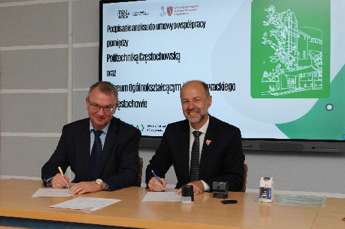 Uroczyste podpisanie aneksu do umowy Akademickie klasy z Liceum im. J. Słowackiego